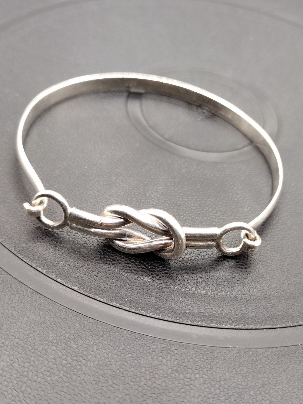 Sterling Silver Love Knot Bangle Bracelet - Women Vintage Jewelry
